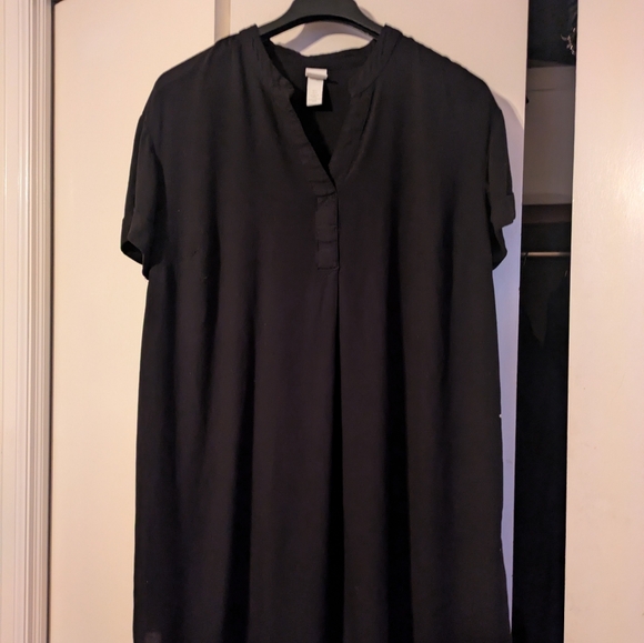 H&M Black Dress - Picture 3 of 7